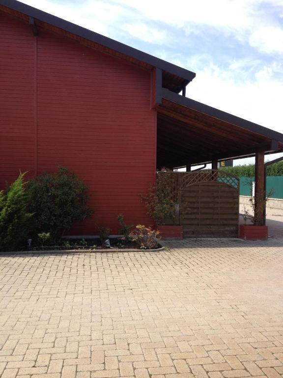 Motel 7 Laghi Castelletto Di Branduzzo Exterior photo